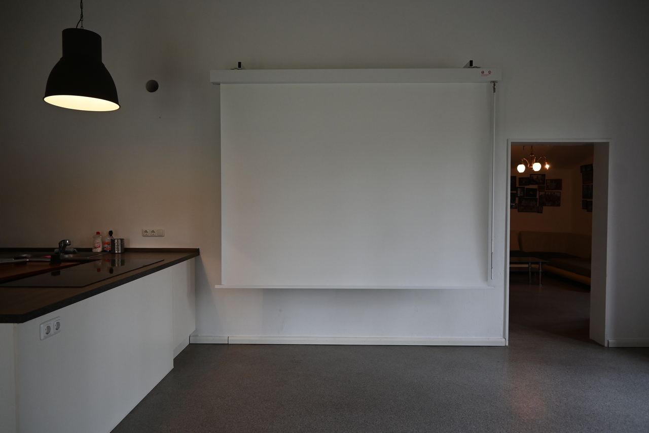 Leinwand für die Nutzung mit dem Beamer